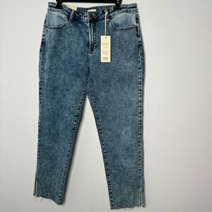 Hint of Blu Effortless boy jeans size 30